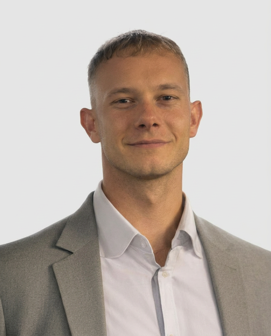 Oskar — Head of Sales Leadbot